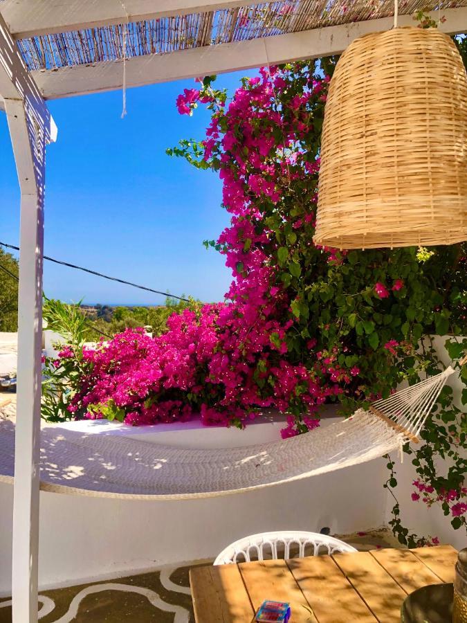 The Summer Pink House Lakhania Luaran gambar