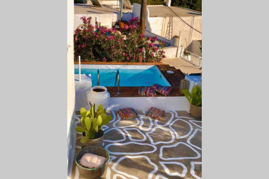 The Summer Pink House Lakhania Luaran gambar