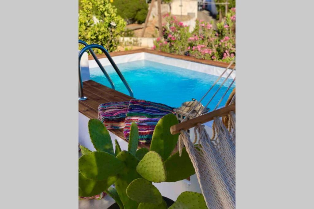 The Summer Pink House Lakhania Luaran gambar