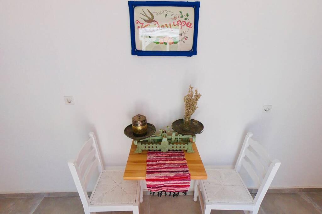 The Summer Pink House Lakhania Luaran gambar