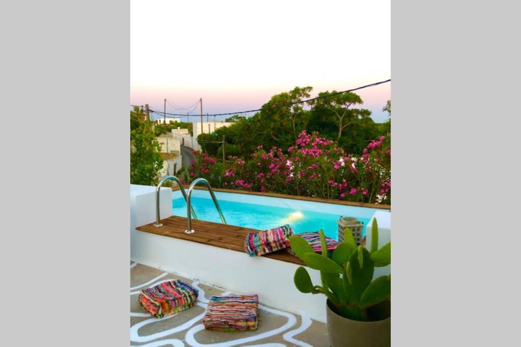 The Summer Pink House Lakhania Luaran gambar